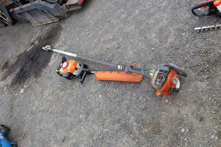 1X STIHL HEDGE, 1X HUSKNANA LONG REACH CHAINSAW 