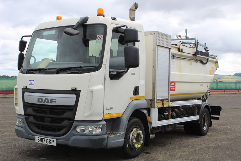 DAF TRUCKS LF