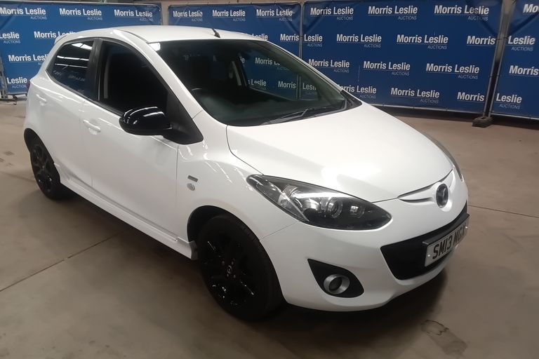 MAZDA 2