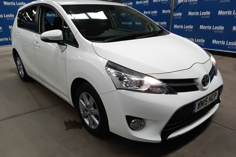 TOYOTA VERSO