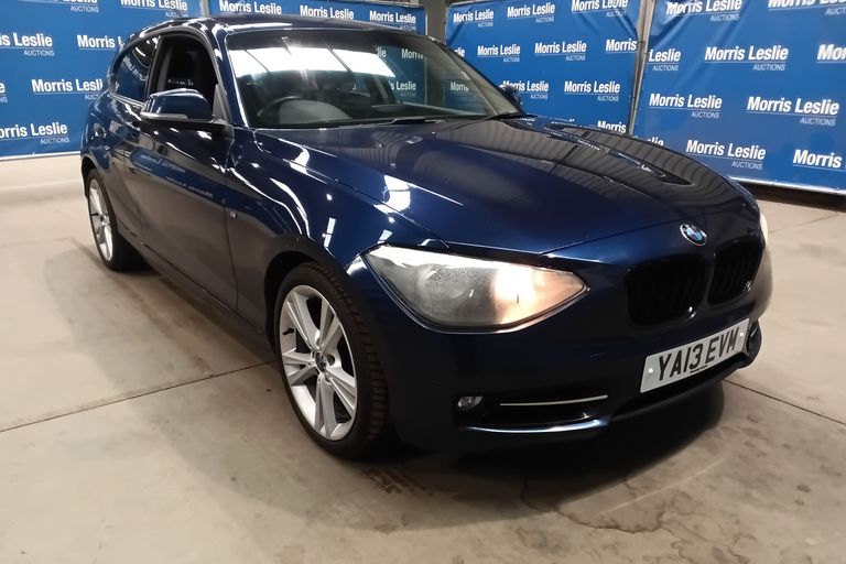 BMW 1 SERIES