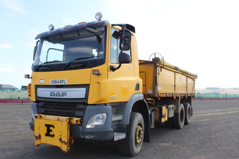 DAF TRUCKS CF330