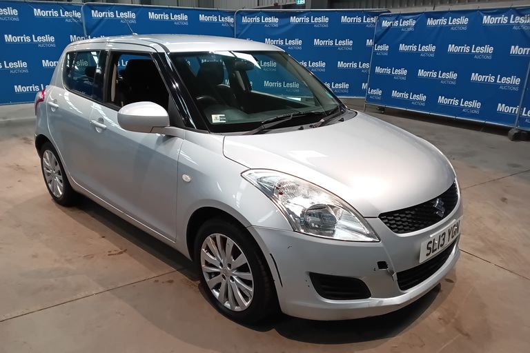 SUZUKI SWIFT