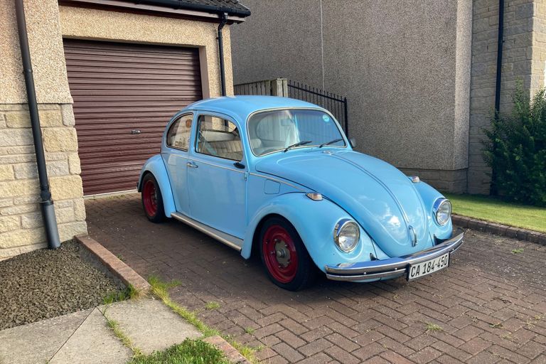 VOLKSWAGEN BEETLE 1500