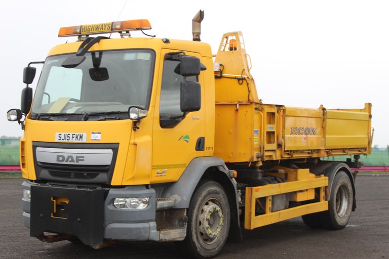 DAF TRUCKS LF220