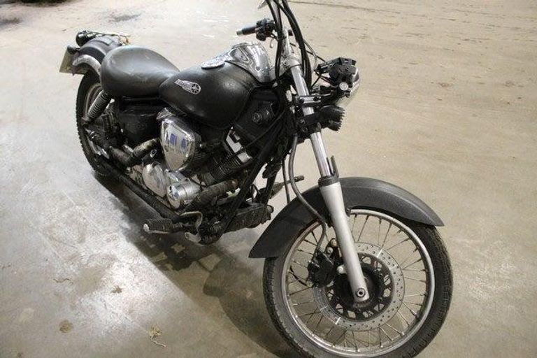 YAMAHA XVS125 DRAGSTAR