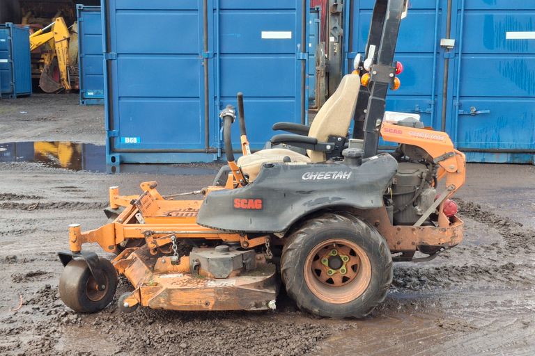 SCAG SCZ61V-35CV-EFI 