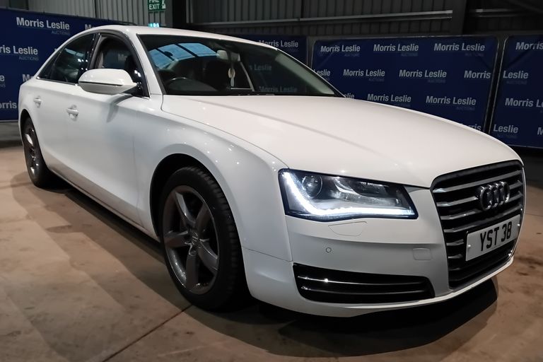 AUDI A8