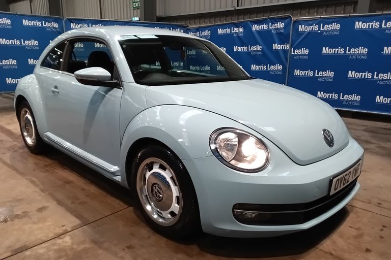 VOLKSWAGEN BEETLE
