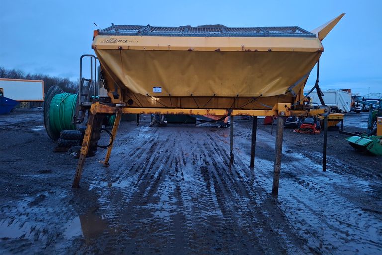 GRITTER BODY GRITTER BODY