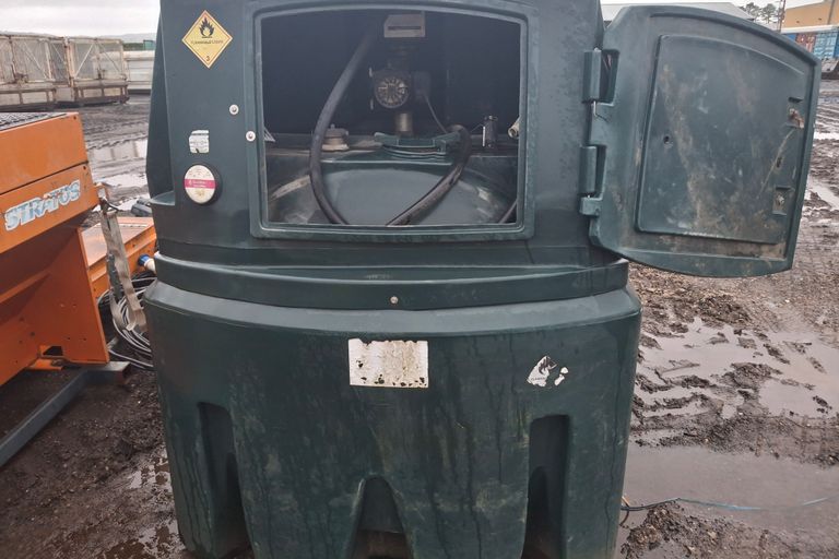 FUEL BOWSER AND PUMP 