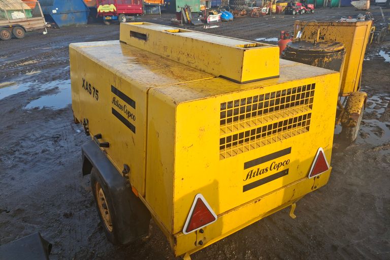 ATLAS COPCO  XAS 75 COMPRESSOR 