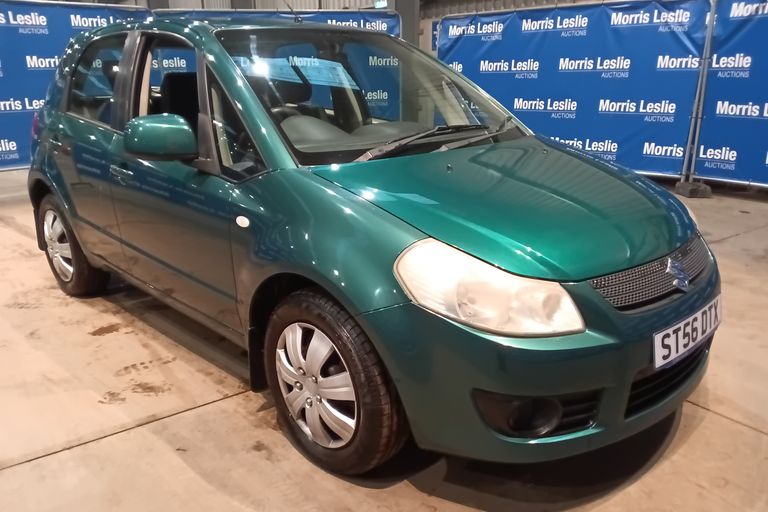 SUZUKI SX4