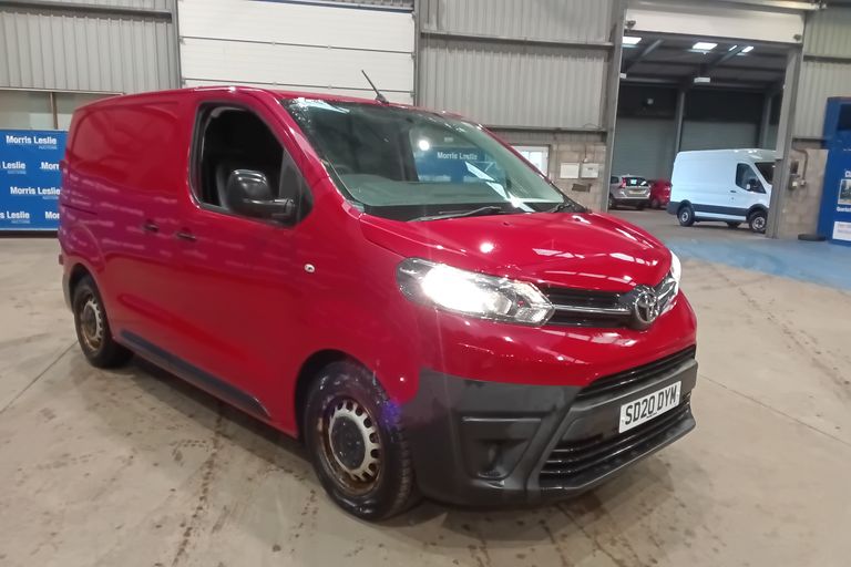 TOYOTA PROACE