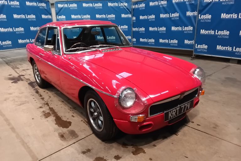 MG B GT