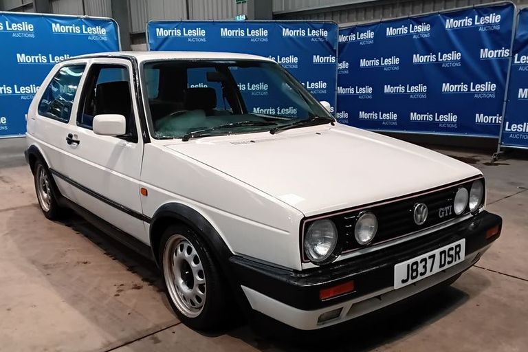 VOLKSWAGEN GOLF GTI