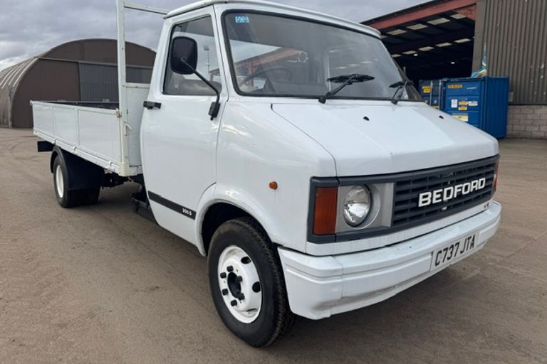 BEDFORD C F 2