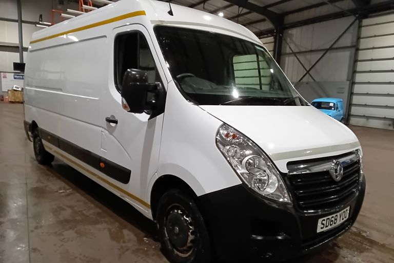 VAUXHALL MOVANO