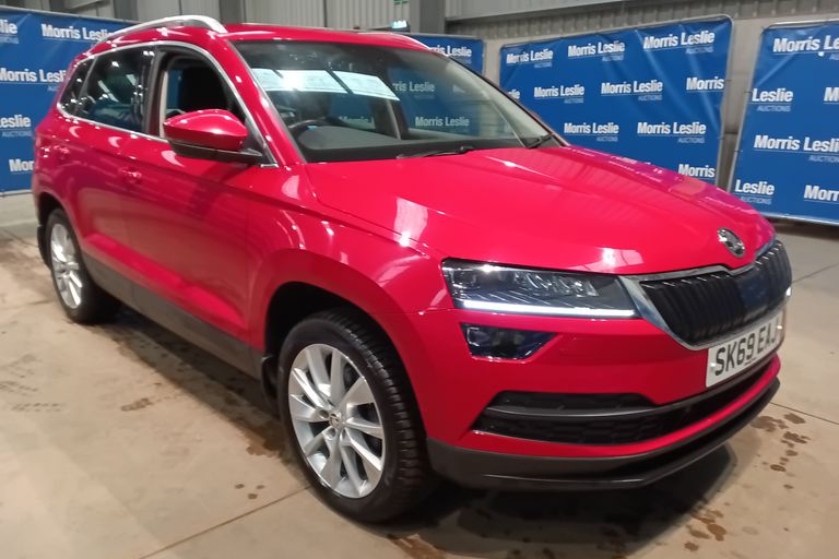 SKODA KAROQ