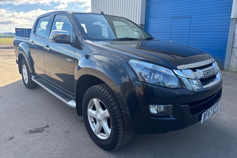 ISUZU D-MAX