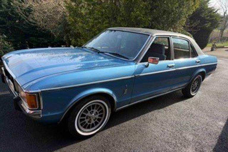 FORD GRANADA GHIA AUTO