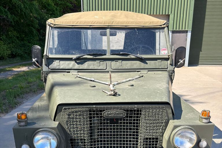 LAND ROVER 88