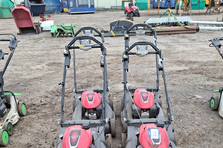 5X HONDA MOWERS 
