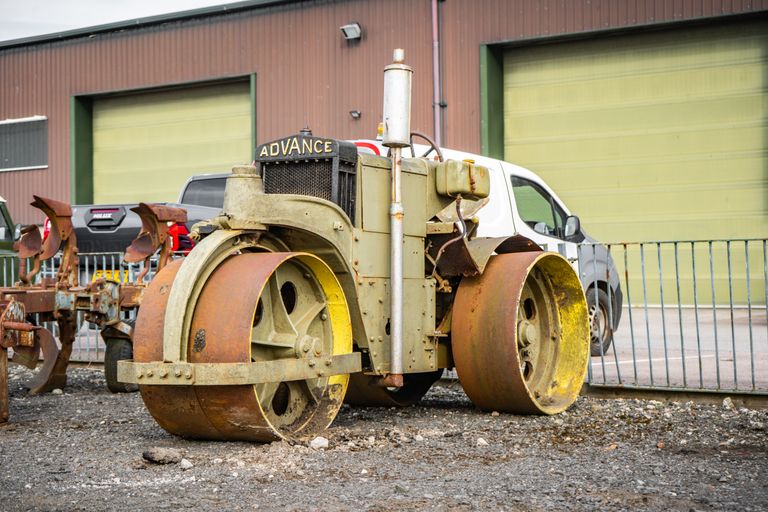 Wallis & Steevens Advanced Petrol Road Roller